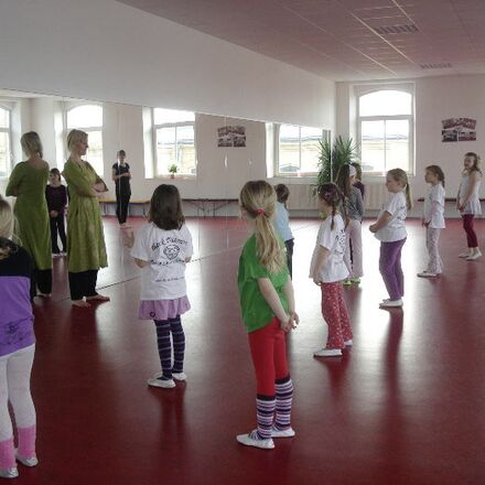 Interkulturelle Tanz- und Kunstprojekte