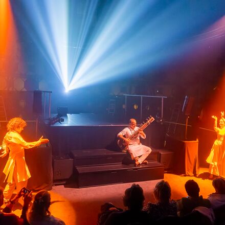 VISION - Flamenco meets India I Yenidze Theater Produktion I Foto: Sylvio Dittrich