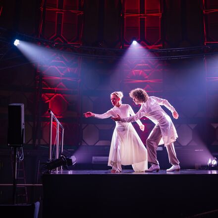 VISION - Flamenco meets India I Yenidze Theater Produktion I Foto: Frank Bienewald