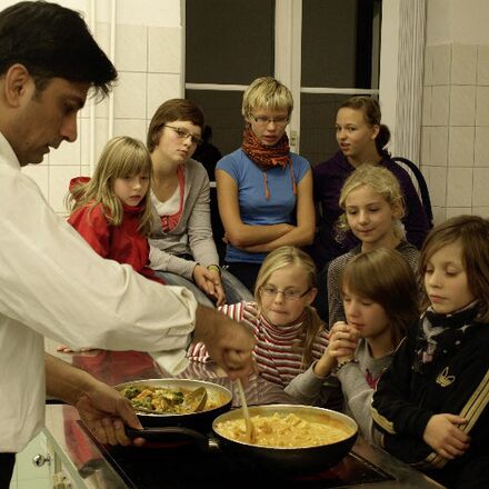 Interkulturelle Tanz- und Kunstprojekte